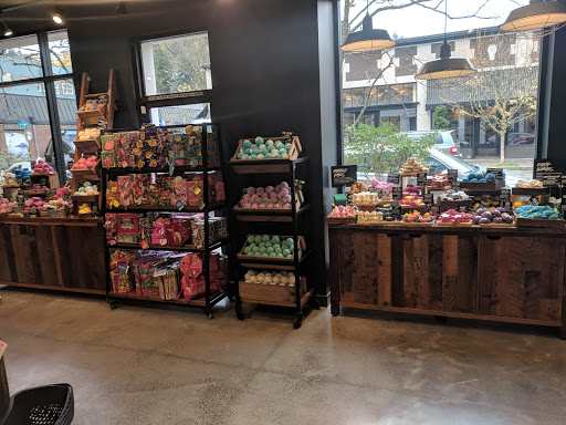 Cosmetics Store «Lush», reviews and photos, 708 NW 23rd Ave, Portland, OR 97210, USA