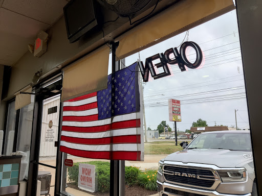 Hamburger Restaurant «lov-a burger», reviews and photos, 49660 Gratiot Ave, New Baltimore, MI 48051, USA