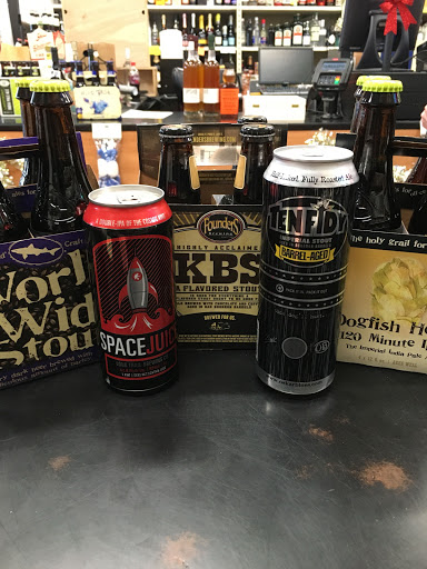 Liquor Store «Gallos Wine Cellar», reviews and photos, 1077 NJ-34 q, Matawan, NJ 07747, USA