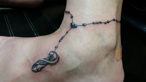 Tattoo Shop «Hot Rod Betties Tattoo», reviews and photos, 940 Edgewater St NW, Salem, OR 97304, USA