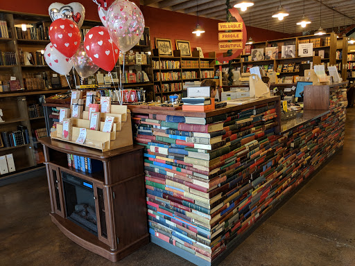 Used Book Store «Pioneer Bookstore», reviews and photos, 450 Center St, Provo, UT 84601, USA