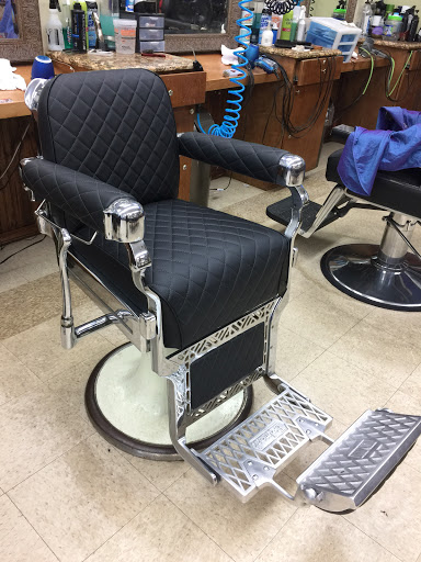 Barber Shop «hermanos barber shop Inc», reviews and photos, 4123 S Orange Blossom Trail, Orlando, FL 32839, USA