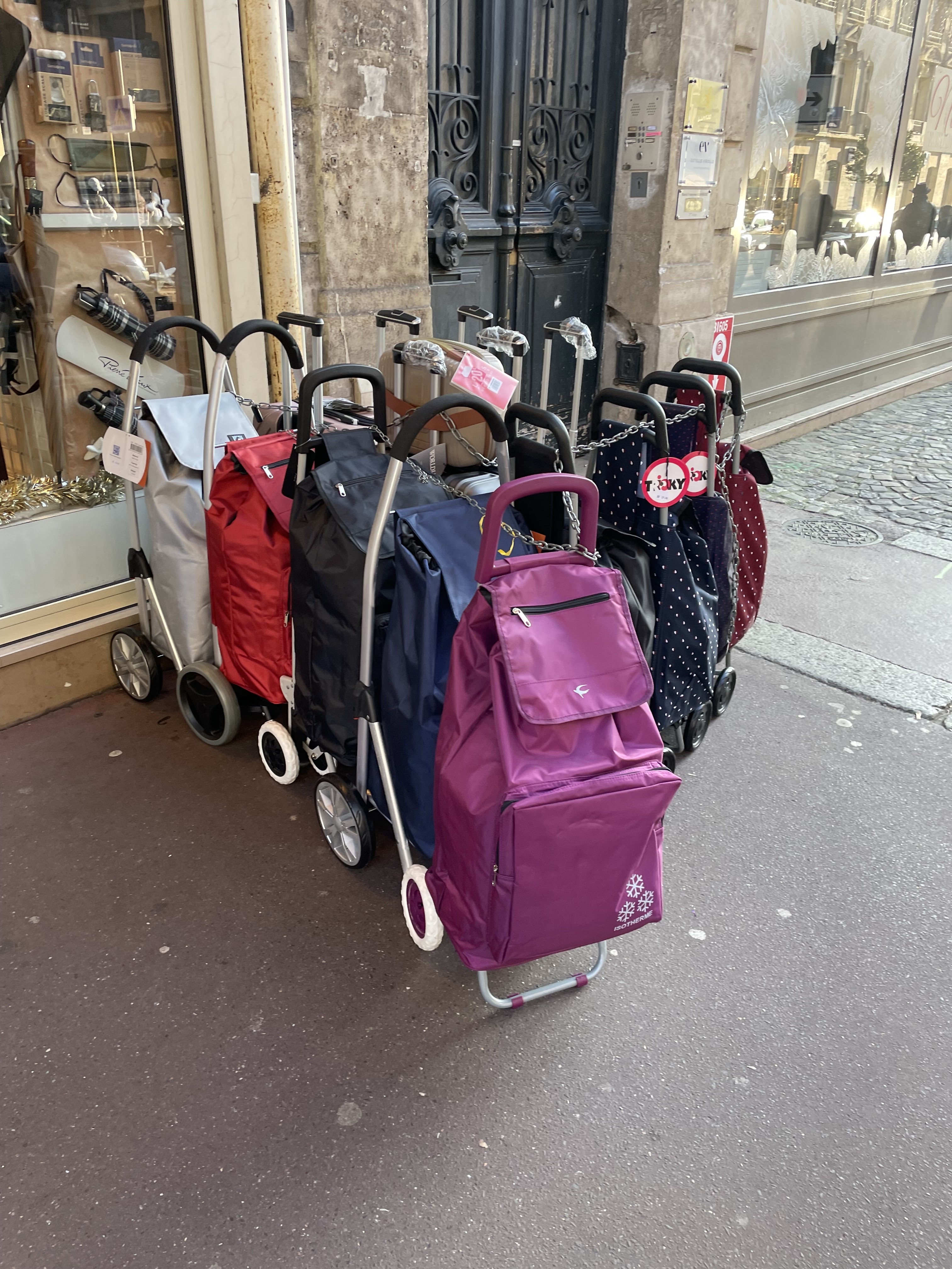 Photo n° 6 de l'avis de V. fait le 18/12/2021 à 12:55