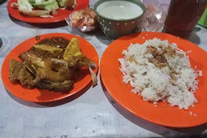 Nasi Uduk Mas Latif image