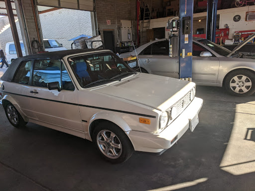 Auto Repair Shop «Thunderbird Auto Repair LLC», reviews and photos, 12122 W Thunderbird Rd, El Mirage, AZ 85335, USA