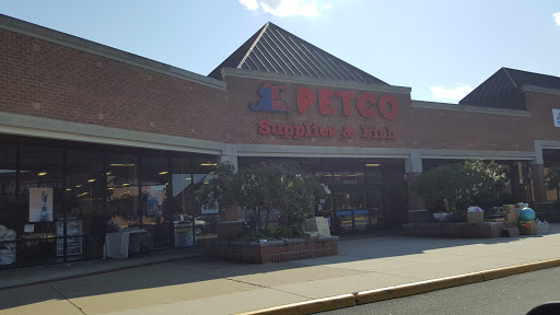 Petco Animal Supplies, 13053 Lee Jackson Memorial Hwy b, Fairfax, VA 22033, USA, 