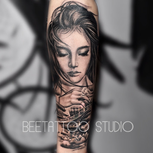 Explore luna name tattoo ideas, creative tattoo ideas in Flushing, available at Bee Tattoo Studio
