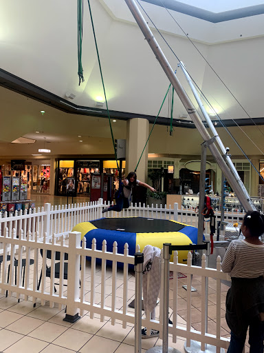 Shopping Mall «The Commons At Federal Way», reviews and photos, 1928 S Commons, Federal Way, WA 98003, USA
