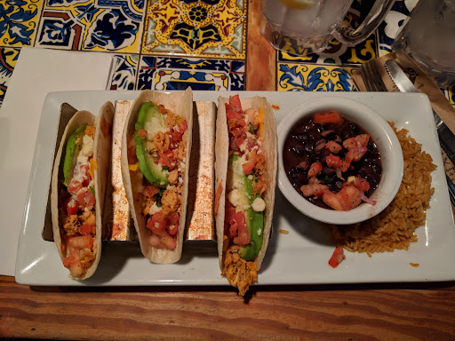 Shopping Mall «Bala Cynwyd Shopping Center», reviews and photos, 59 E City Ave, Bala Cynwyd, PA 19004, USA