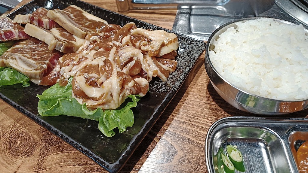 明月館（麗寶店） 的照片