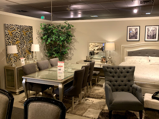 Furniture Store «JR Furniture Hillsboro», reviews and photos, 6101 SE Tualatin Valley Hwy, Hillsboro, OR 97123, USA