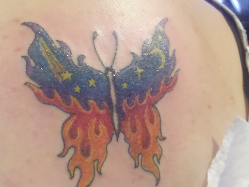 Explore hockey tattoo ideas, creative tattoo ideas in Saint Louis, available at Pearl Gallery Black Pearl Tattoo