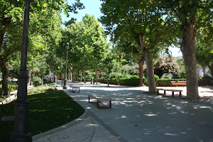Alameda park center image