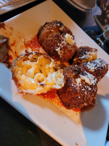 Restaurant «The Cheesecake Factory», reviews and photos, 140 Market Street, Yonkers, NY 10710, USA