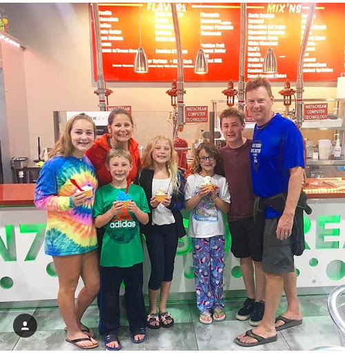 Ice Cream Shop «Instacream N7», reviews and photos, 8008 NW 103rd St, Hialeah Gardens, FL 33016, USA