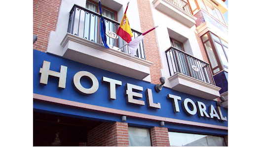 HOTEL ECOLOGICO TORAL C. Cervantes, Nº 44, 13730 Santa Cruz de Mudela, Ciudad Real, España