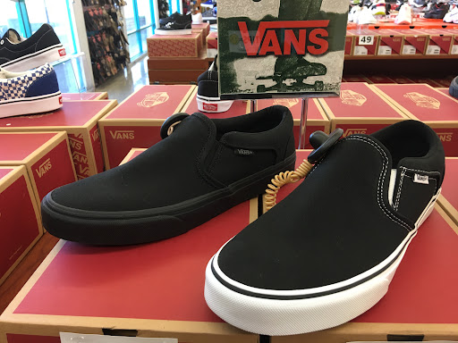 Shoe Store «Shoe City - Garden Grove», reviews and photos, 11971 Brookhurst St, Garden Grove, CA 92840, USA