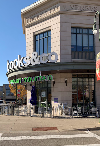 Yogurt Mountain, 4453 Walnut St, Beavercreek, OH 45440, USA, 