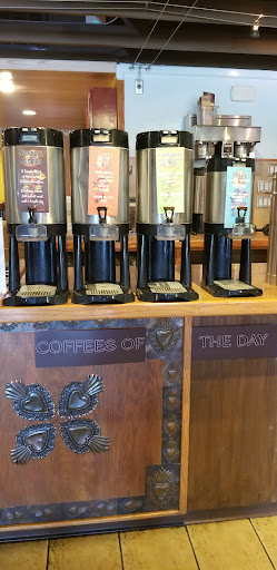 Coffee Shop «Front Porch Cafe», reviews and photos, 300 US-64, Manteo, NC 27954, USA