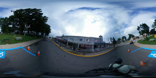 Bar «The Boathouse Bar and Grill», reviews and photos, Hartford Ave Hartford Ave, Put-In-Bay, OH 43456, USA