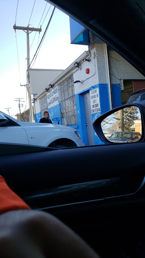 Car Wash «E Z Clean Hand Car Wash Inc», reviews and photos, 5606 95th St, Oak Lawn, IL 60453, USA