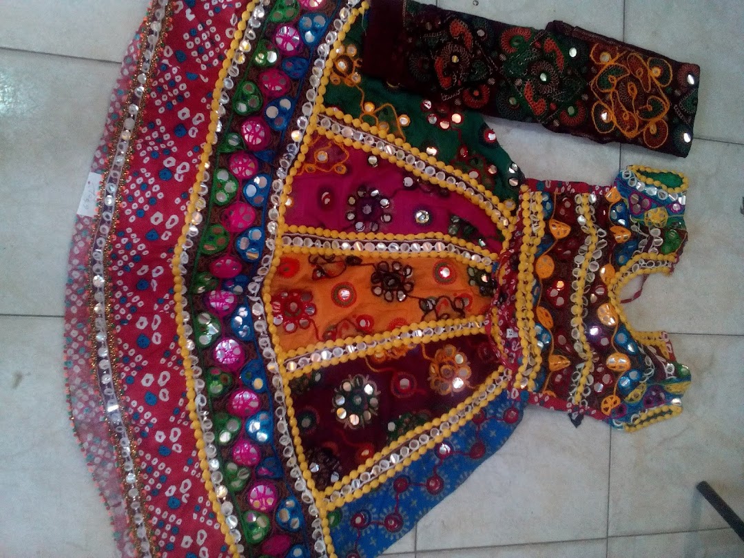 Indraprastha Rajasthani Gujrati Handicraft 1