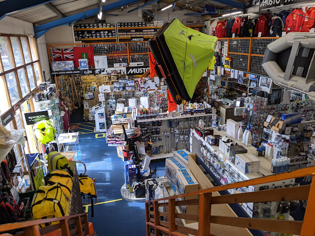 Comments and reviews of Force 4 Chandlery Shamrock Southampton