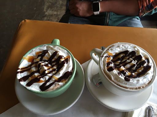 Cafe «Yellow Vase», reviews and photos, 31248 Palos Verdes Dr W, Rancho Palos Verdes, CA 90275, USA