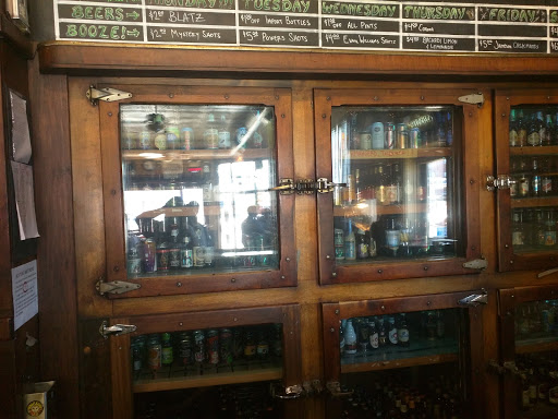 Bar «Quenchers Saloon», reviews and photos, 2401 N Western Ave, Chicago, IL 60647, USA