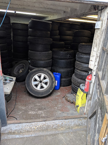 Reviews of Abduls Tyres in Leicester - Tire shop
