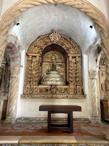 Igreja de Sta Maria da Alcáçova; Pedra com inscrição. - Outro