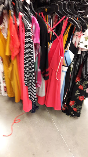 Clothing Store «rue21», reviews and photos, 112 Pavilion Pkwy, Fayetteville, GA 30214, USA