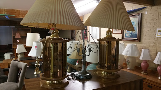 Furniture Store «Help U Sell Furniture & Consignment», reviews and photos, 4444 Stockton Hill Rd, Kingman, AZ 86409, USA