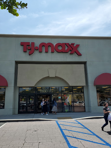 Department Store «T.J. Maxx», reviews and photos, 13560 Whittier Blvd, Whittier, CA 90605, USA