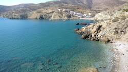 Foto di Paralia Fira con baia piccola