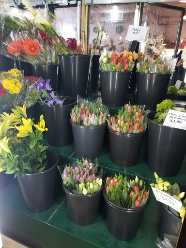 Florist «Thrifty Florist», reviews and photos, 211 S Telegraph Rd, Pontiac, MI 48341, USA