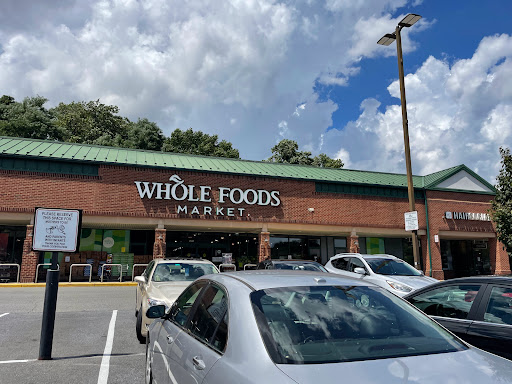 Grocery Store «Whole Foods Market», reviews and photos, 7511 Leesburg Pike, Falls Church, VA 22043, USA
