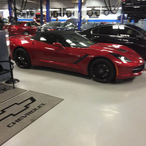 Used Car Dealer «Rogers Auto Group Chicago», reviews and photos, 2720 S Michigan Ave, Chicago, IL 60616, USA