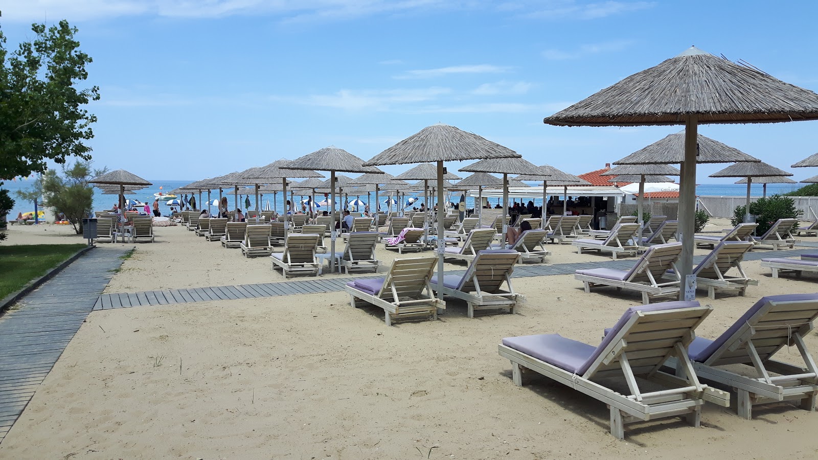 Foto von Tsilivi Strand mit heller sand Oberfläche