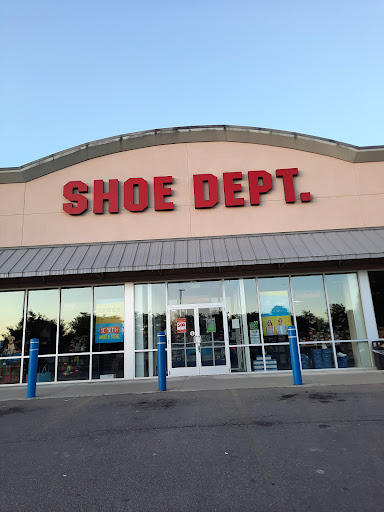 Shoe Store «Shoe Dept.», reviews and photos, 822 Bennie Rd, Cortland, NY 13045, USA