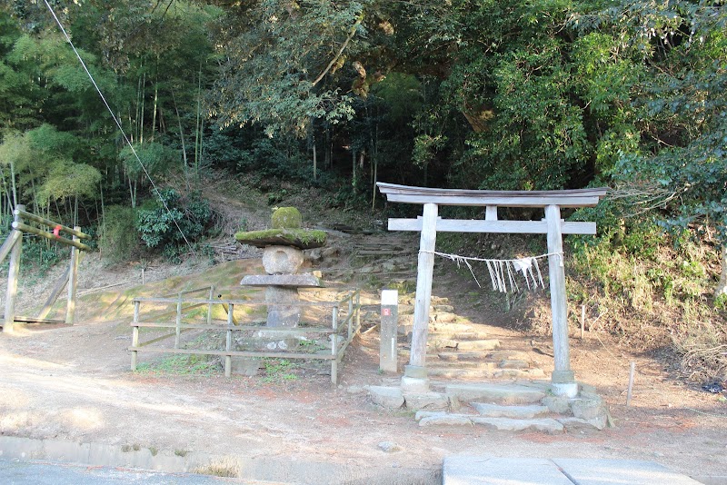 磐坂神社(石坂社)
