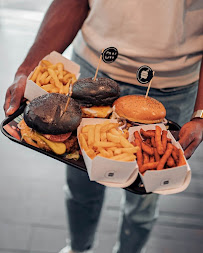Frite du Restaurant de hamburgers Black & White Burger Bezons - n°4
