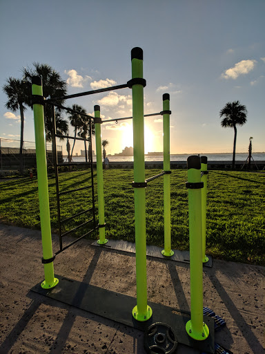 Golf Club «Normandy Shores Golf Course», reviews and photos, 2401 Biarritz Dr, Miami Beach, FL 33141, USA