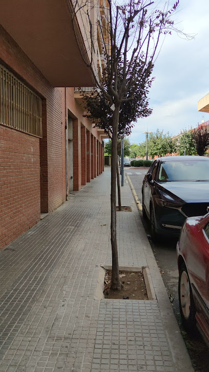 Centro de educación física - Carrer de Santiago Rusiñol, 25, 43480 Vila-seca, Tarragona, Spain