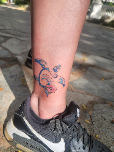 Explore grateful tattoo ideas, creative tattoo ideas in Honolulu, available at Aloha Tattoo Waikiki Hilton Hawaiian Village Rainbow Bazaar
