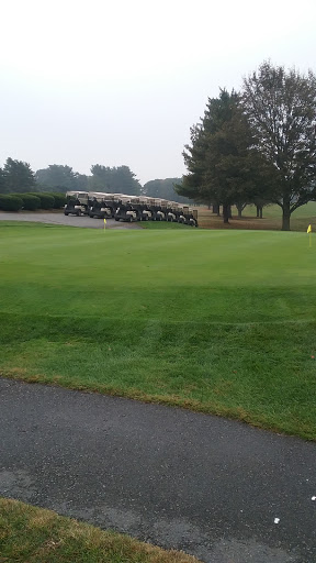 Golf Course «Unicorn Golf Course», reviews and photos, 460 William St, Stoneham, MA 02180, USA