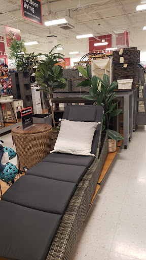 Department Store «T.J. Maxx», reviews and photos, 230 W Virginia St, Crystal Lake, IL 60014, USA