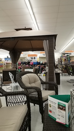 Discount Store «Big Lots», reviews and photos, 1907 S 11th St, Niles, MI 49120, USA
