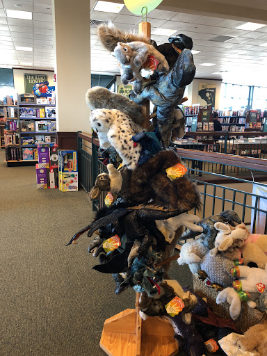 Book Store «Barnes & Noble», reviews and photos, 11 W Hillsdale Blvd, San Mateo, CA 94403, USA