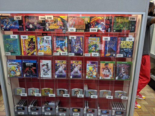 Collectibles Store «The Exchange», reviews and photos, 1524 N Milwaukee Ave, Chicago, IL 60622, USA